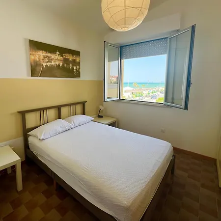Terrazzo Fronte Mare Апартаменты Марина-ди-Монтемарчано